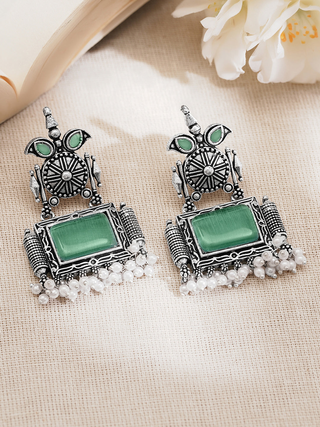 Rubans Oxidised Silver Plated Brass Green Pearl Tribal-Inspired Drop Earrings フリーサイズ