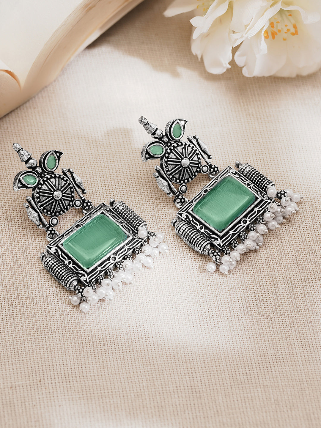 Rubans Oxidised Silver Plated Brass Green Pearl Tribal-Inspired Drop Earrings フリーサイズ