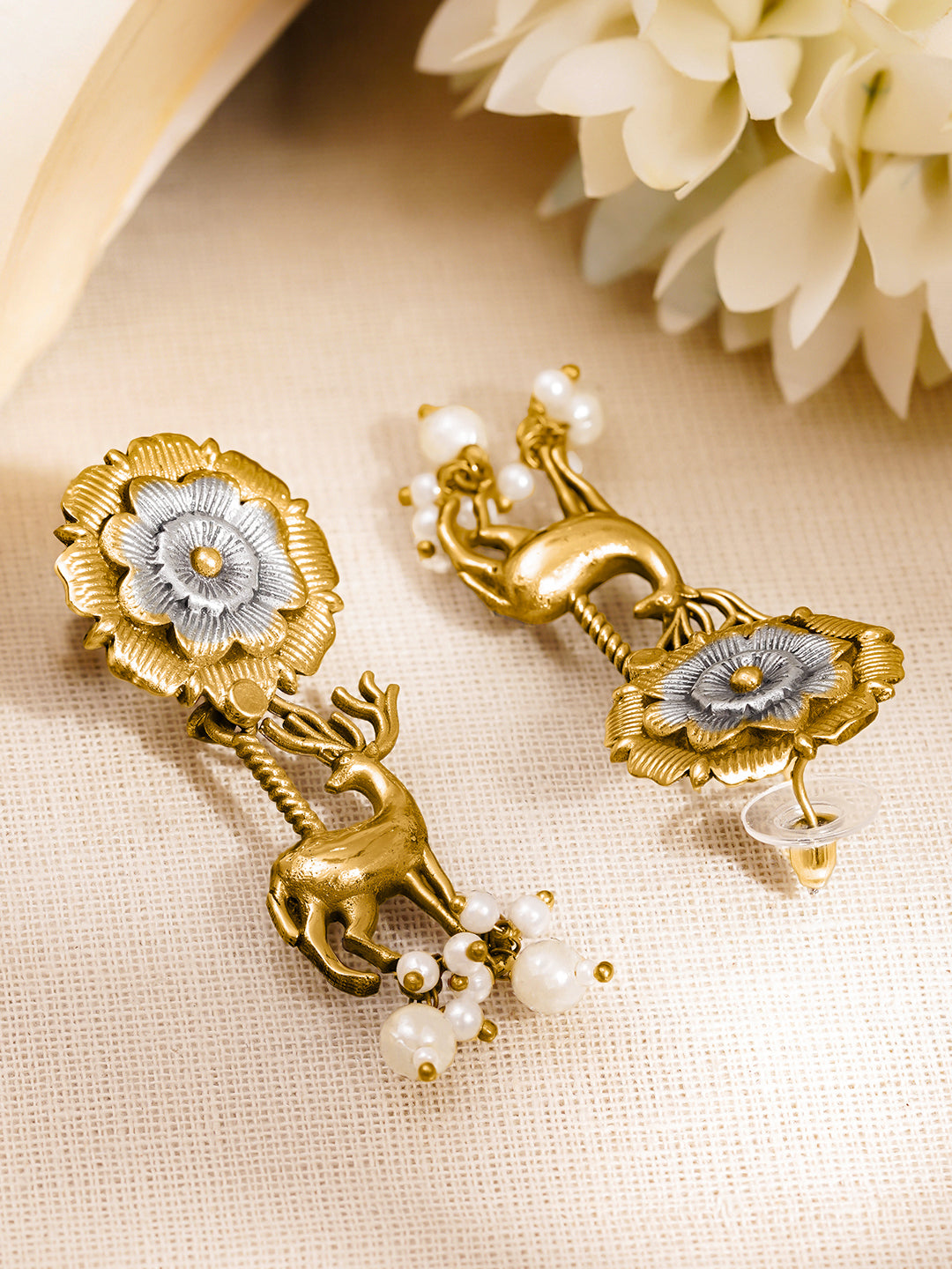 Artisan Dual Tone Deer Charm Drop Earrings フリーサイズ