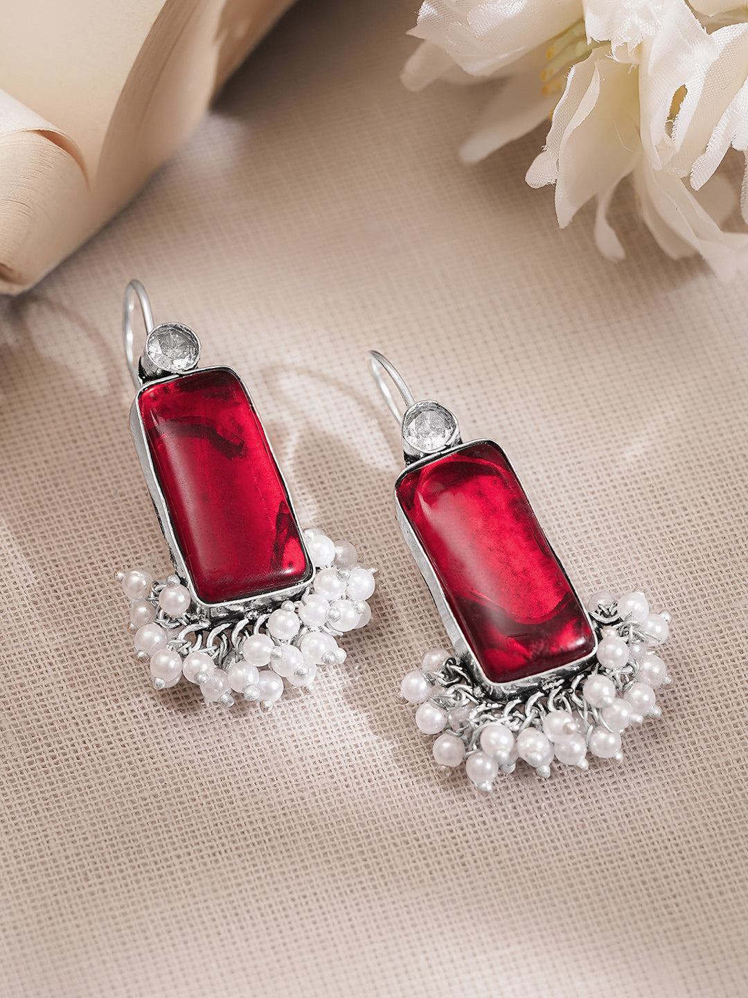 Rubans Oxidised Silver Plated Brass Ruby Red Rectangular Pearl Drop Earrings フリーサイズ