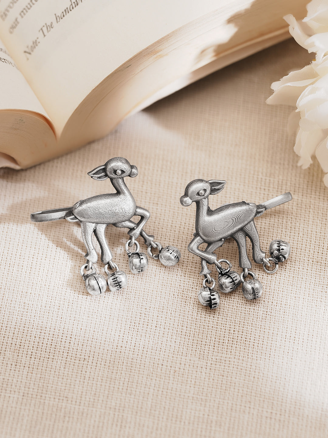 Oxidised Silver Tone Brass Bird Ghungroo Statement Ear Cuff フリーサイズ