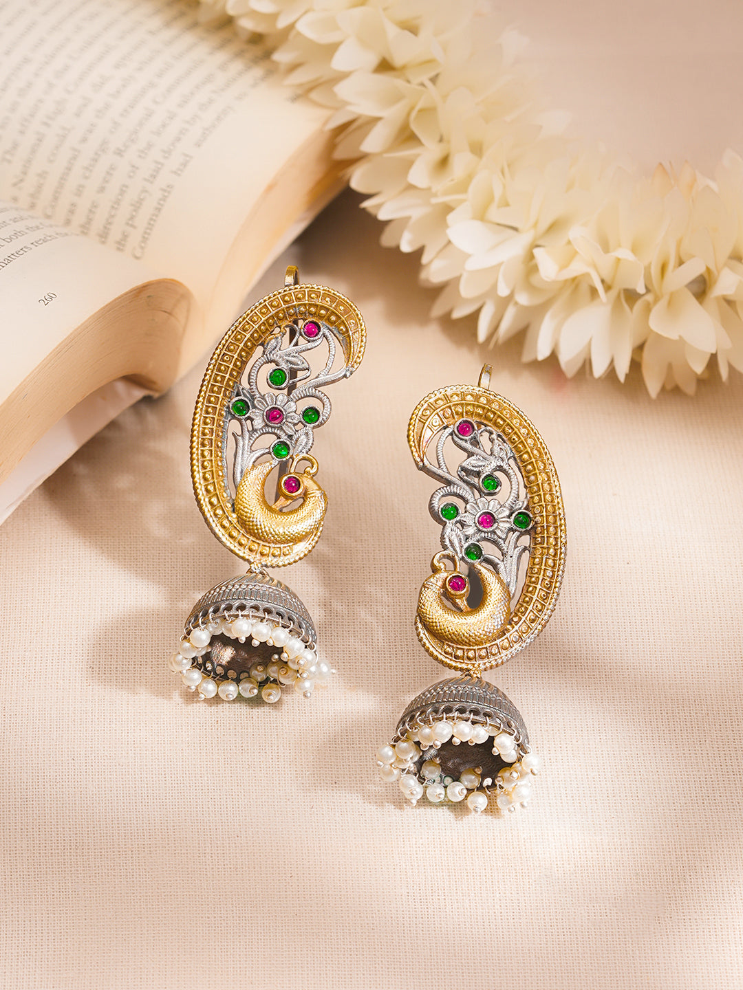 【Rubans】 Oxidised Dual Tone Peacock Motif Ear Cuff Jhumka Earrings｜オキシダイズド デュアルトーン 孔雀モチーフ イヤカフ ジュムカ イヤリング