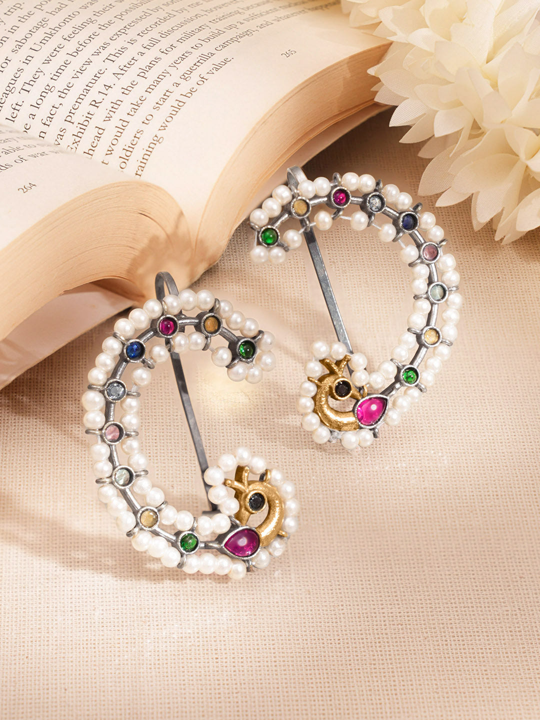 Multicolor Crystal Pearl Ear Cuffs Length - L: 6.3 cm