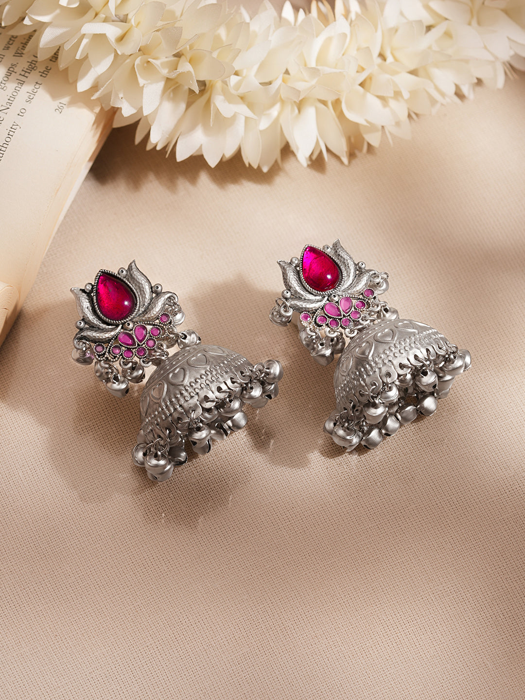 【Rubans】 Oxidised Lotus Ruby Charm Jhumka Earrings｜オキシダイズド ロータス ルビーチャーム ジュムカ イヤリング