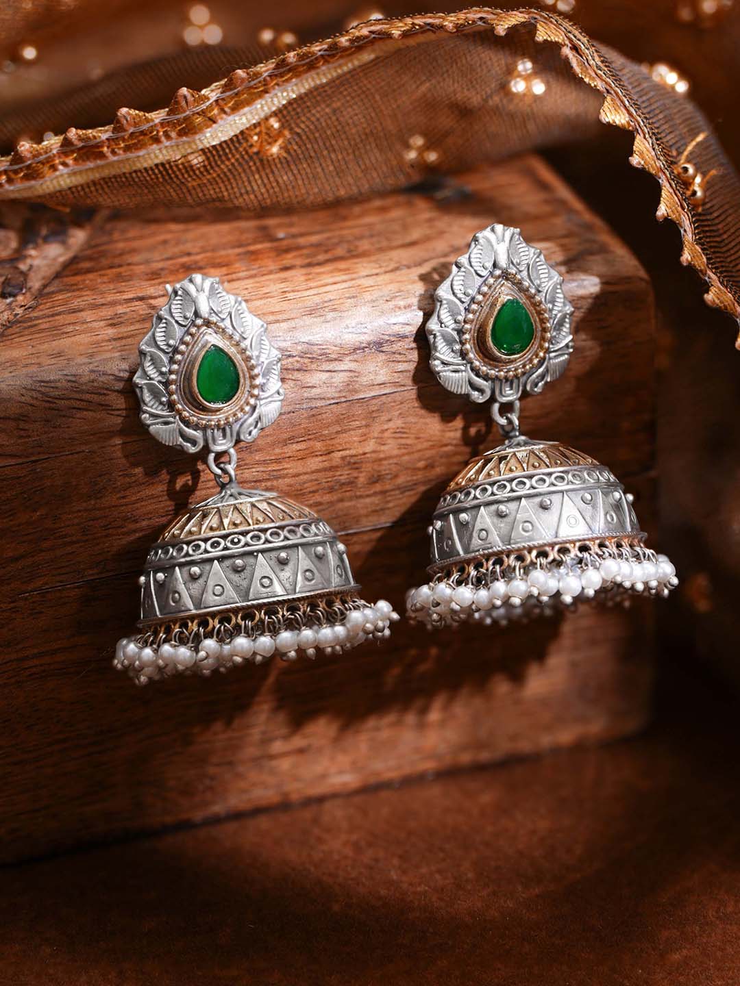 Oxidised Silver Tone Brass Green Detail Dome Pearl Jhumka Earrings フリーサイズ