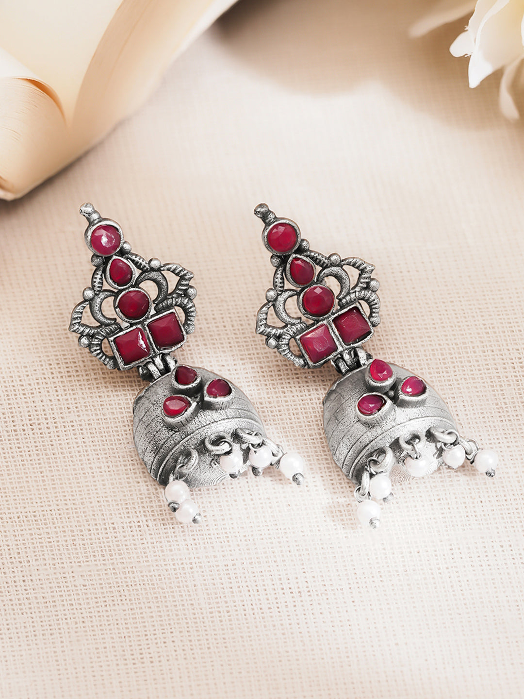 Oxidised Brass Ruby Pink Studded Pearl Drop Jhumka Earrings フリーサイズ