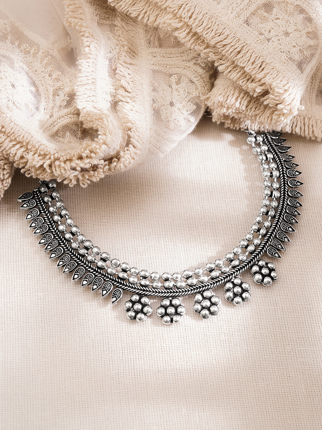 Vintage Oxidised Bloom Necklace フリーサイズ