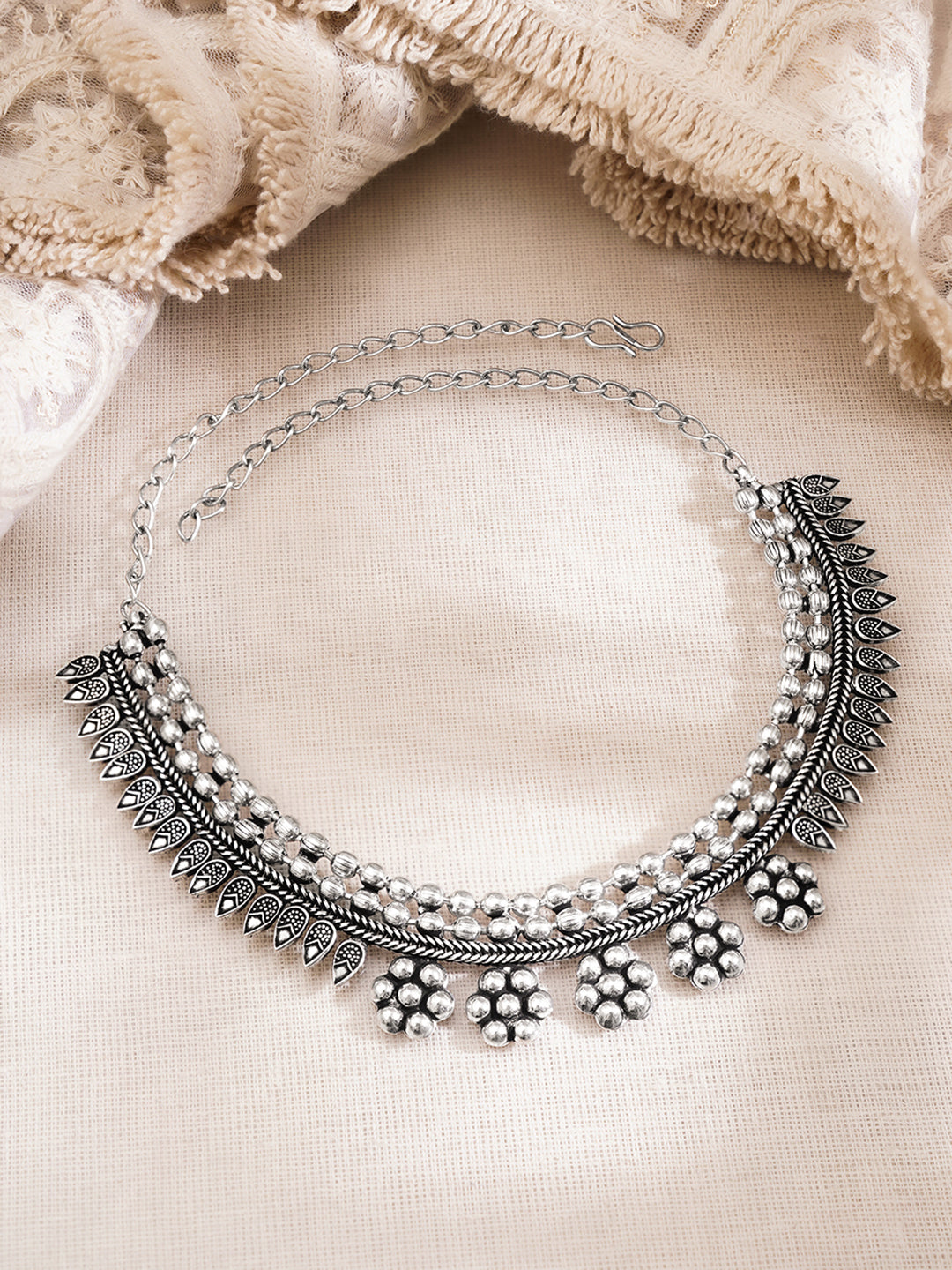 Vintage Oxidised Bloom Necklace フリーサイズ