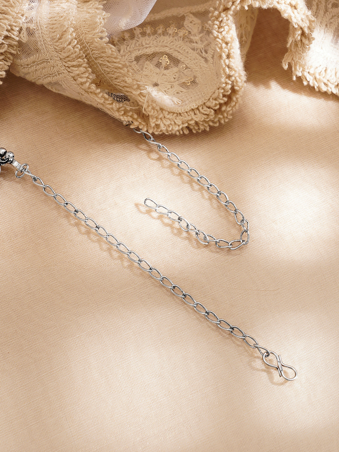 Oxidised Silver Tone Brass Coin Design Statement Necklace フリーサイズ