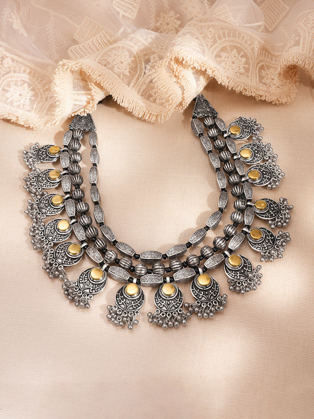 【Rubans】 Oxidised Layered Tribal Charm Statement Necklace｜オキシダイズド レイヤード トライバルチャーム ステートメントネックレス