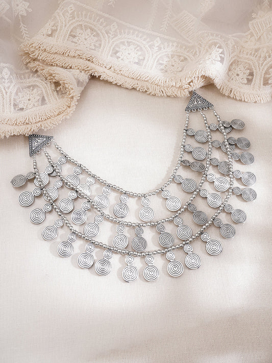 【Rubans】 Antique Gold Tone Multi Layer Spiral Charm Statement Necklace｜アンティークゴールドトーン マルチレイヤー スパイラルチャーム ステートメントネックレス