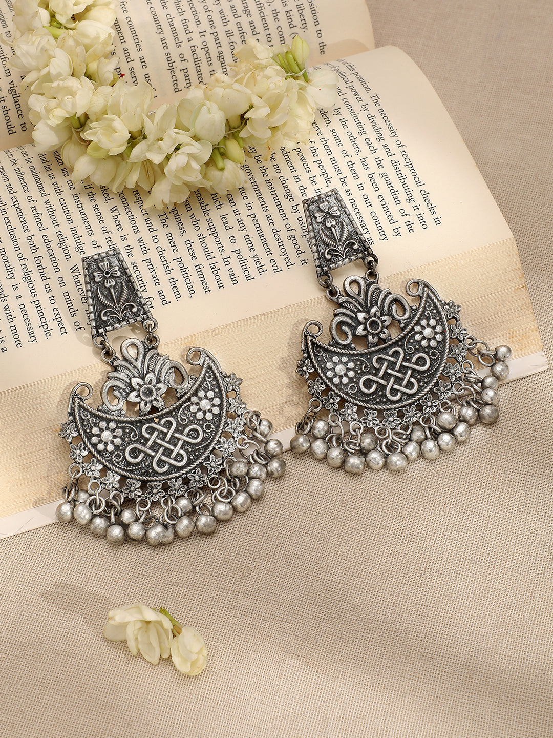 Oxidized Silver Beaded Floral Necklace Set Silver