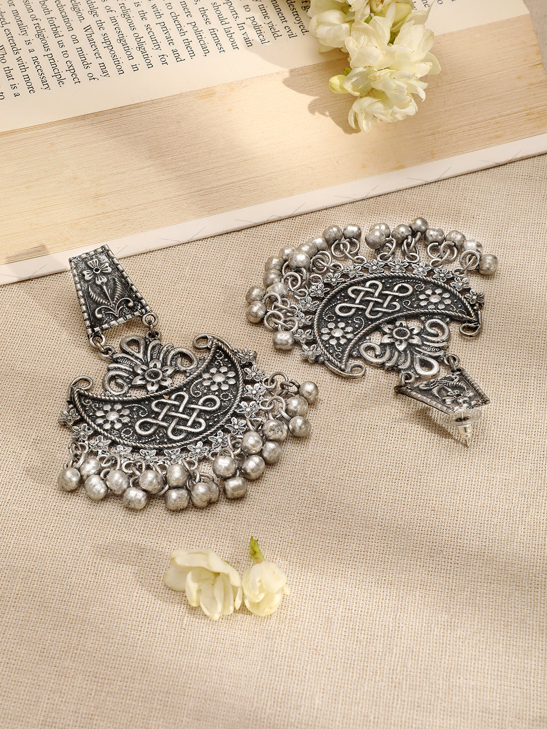 Oxidized Silver Beaded Floral Necklace Set Silver