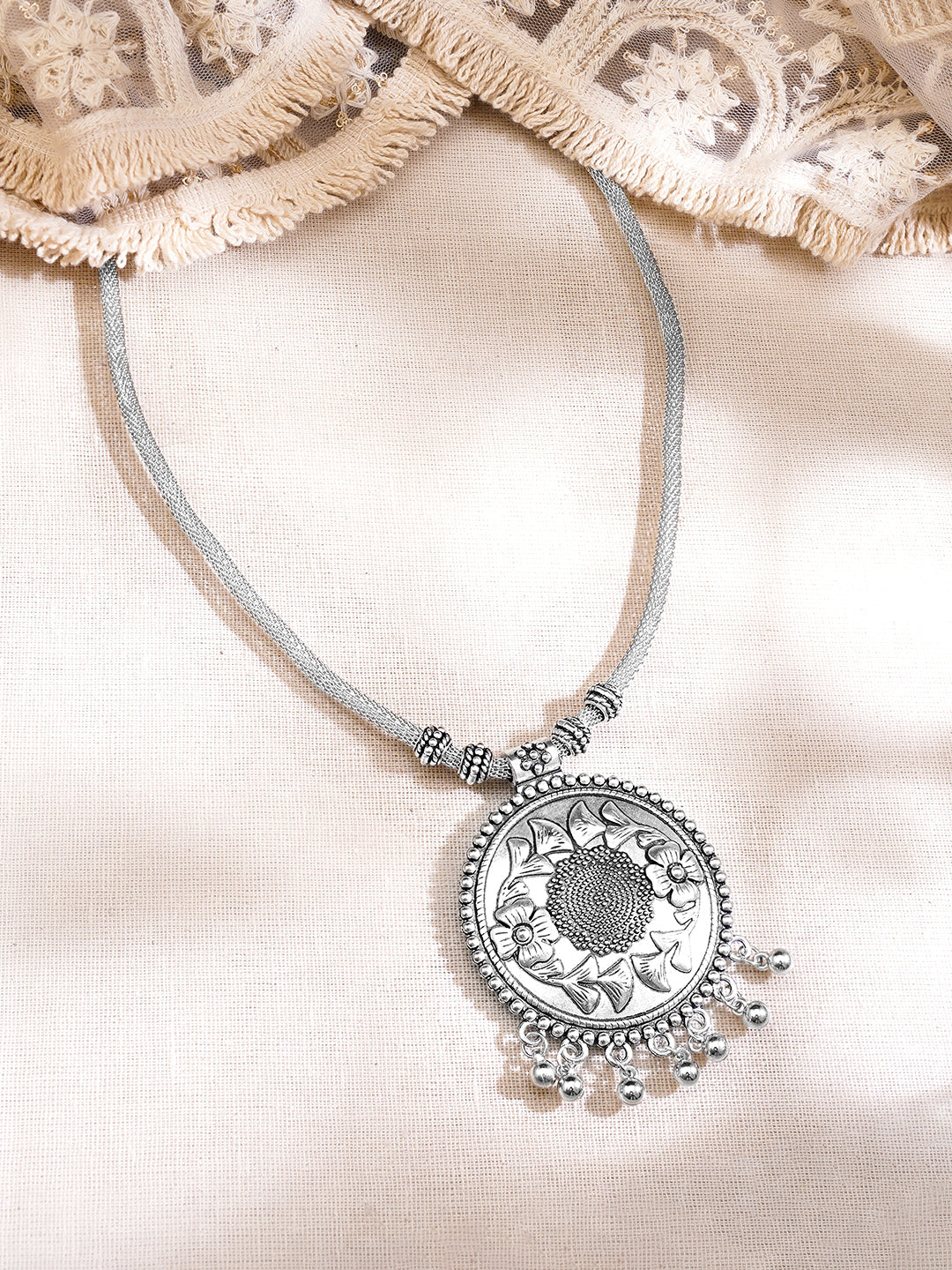 Vintage Bloom Oxidised Statement Necklace フリーサイズ
