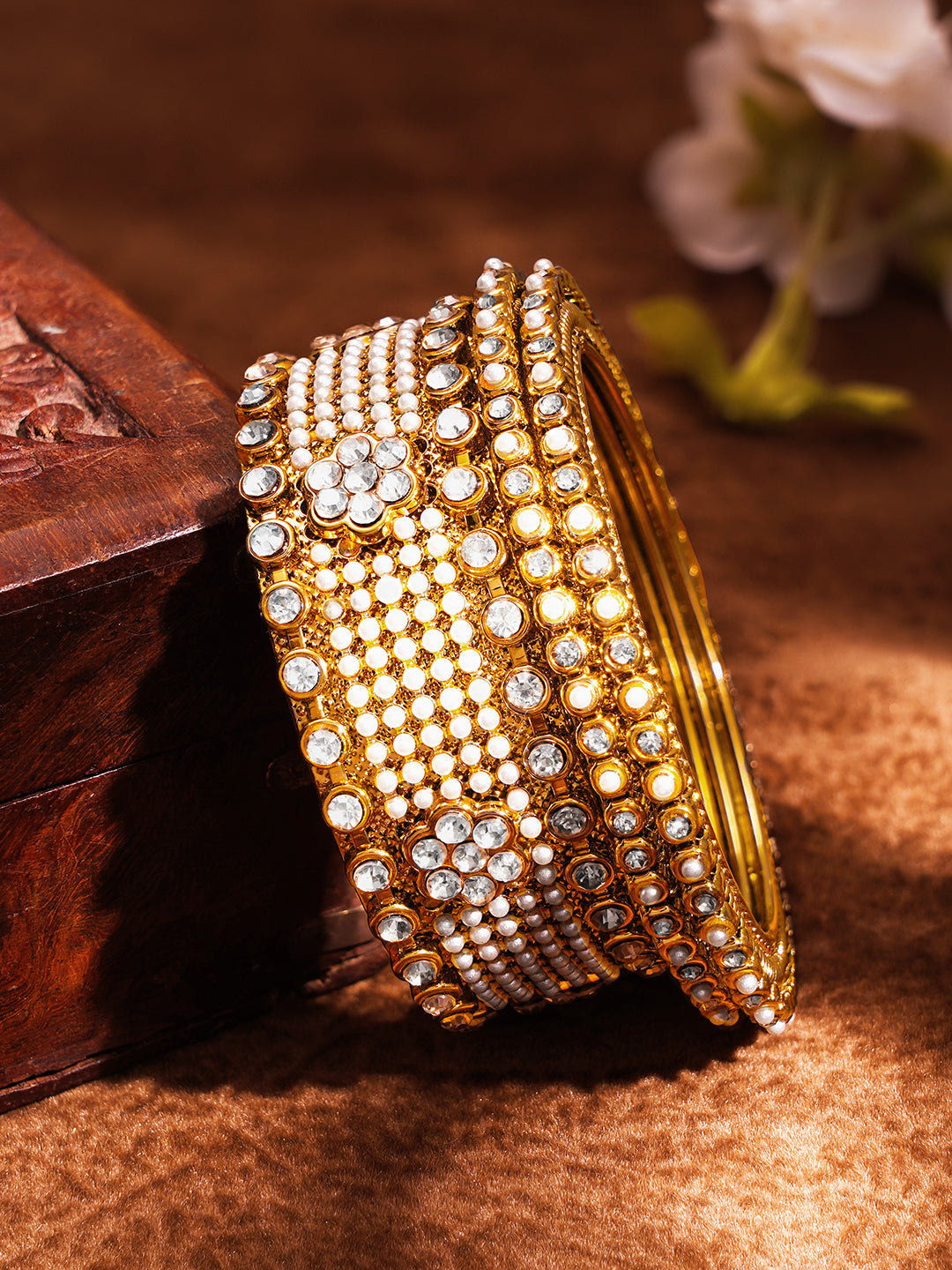 Luxe Wedding Pearl Statement Bangles フリーサイズ