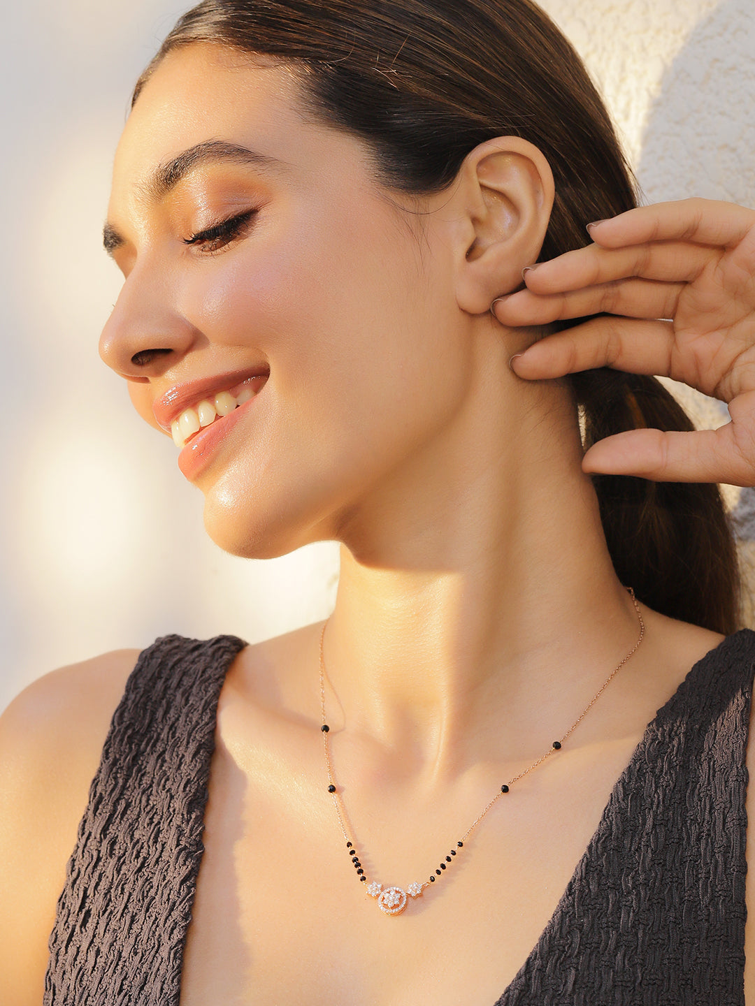 Timeless American Diamond Pendant Necklace Gold