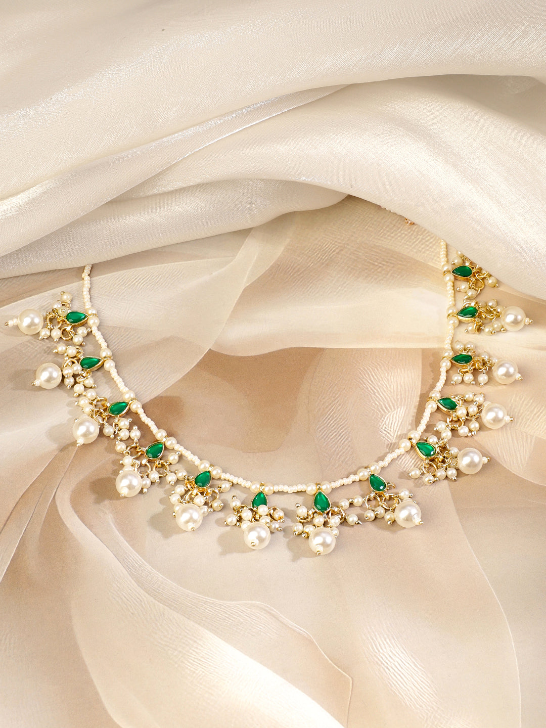 Captivating Green Kundan & Pearl Necklace Gold::Green