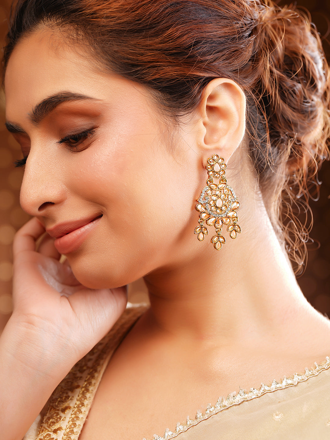 【Rubans】 Antique Gold Plated Pastel Pink Kundan Charm Dangler Earrings｜アンティークゴールドメッキ パステルピンク クンダン ダングラーイヤリング
