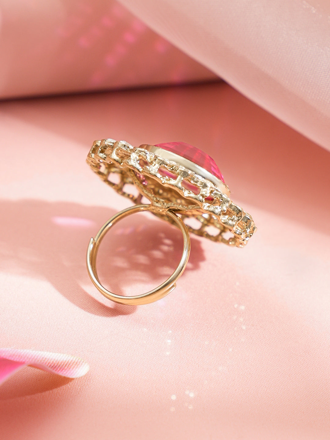 Rani Pink Kundan Luxe Cocktail Ring フリーサイズ