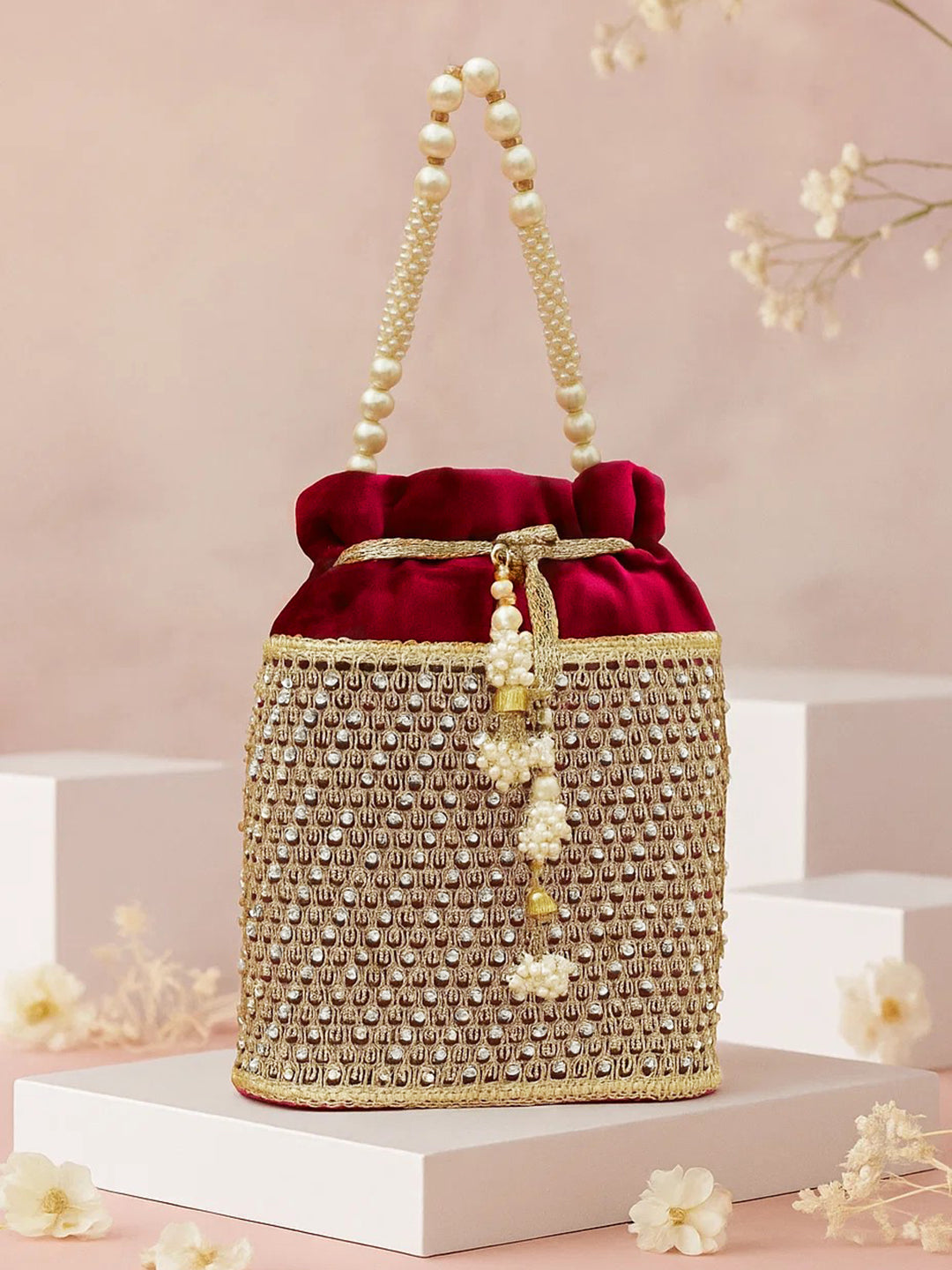 Rubans Red Velvet Potli Bag with Pearl Handle, Golden Embroidery & Stone Detailing フリーサイズ