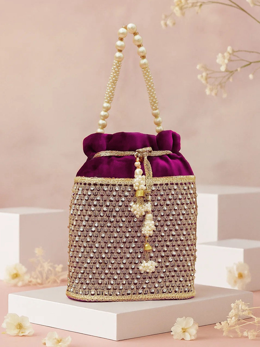 Rubans Purple Velvet Potli Bag with Pearl Handle, Golden Embroidery & Stone Detailing フリーサイズ