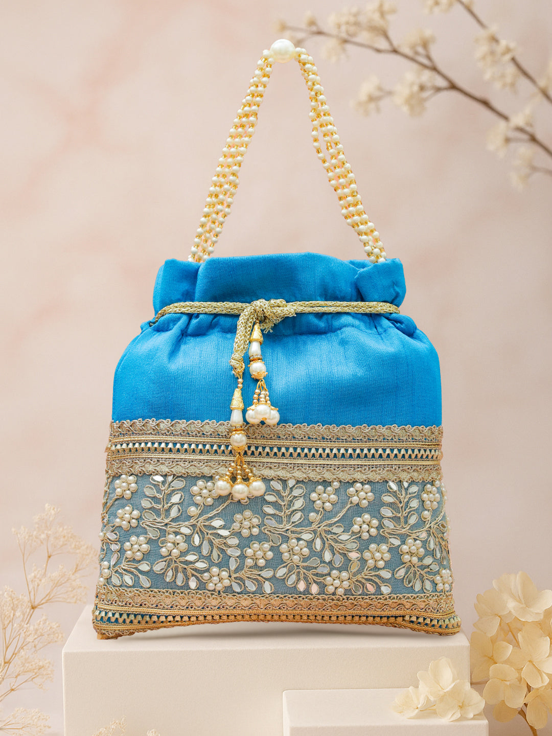 Rubans Women Embellished Wrist Loop Potli Clutch with Golden Zari Border & Beaded Handle フリーサイズ