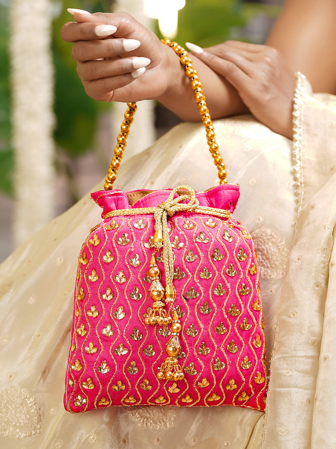 Festive Pink Sequin Potli Bag フリーサイズ