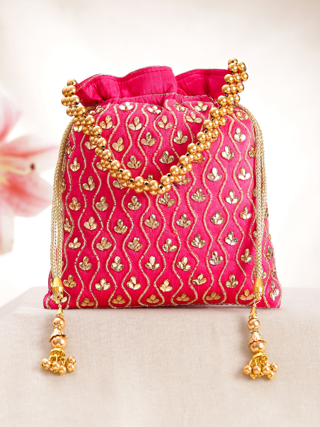 Festive Pink Sequin Potli Bag フリーサイズ