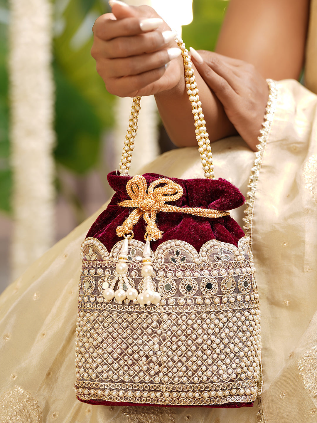 Bridal Pearl Embroidered Potli Bag フリーサイズ