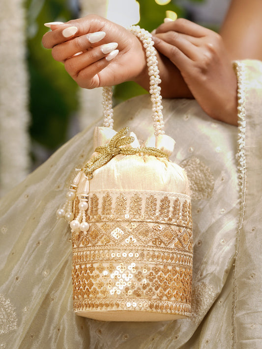 Festive Gold Embroidered Potli Bag フリーサイズ