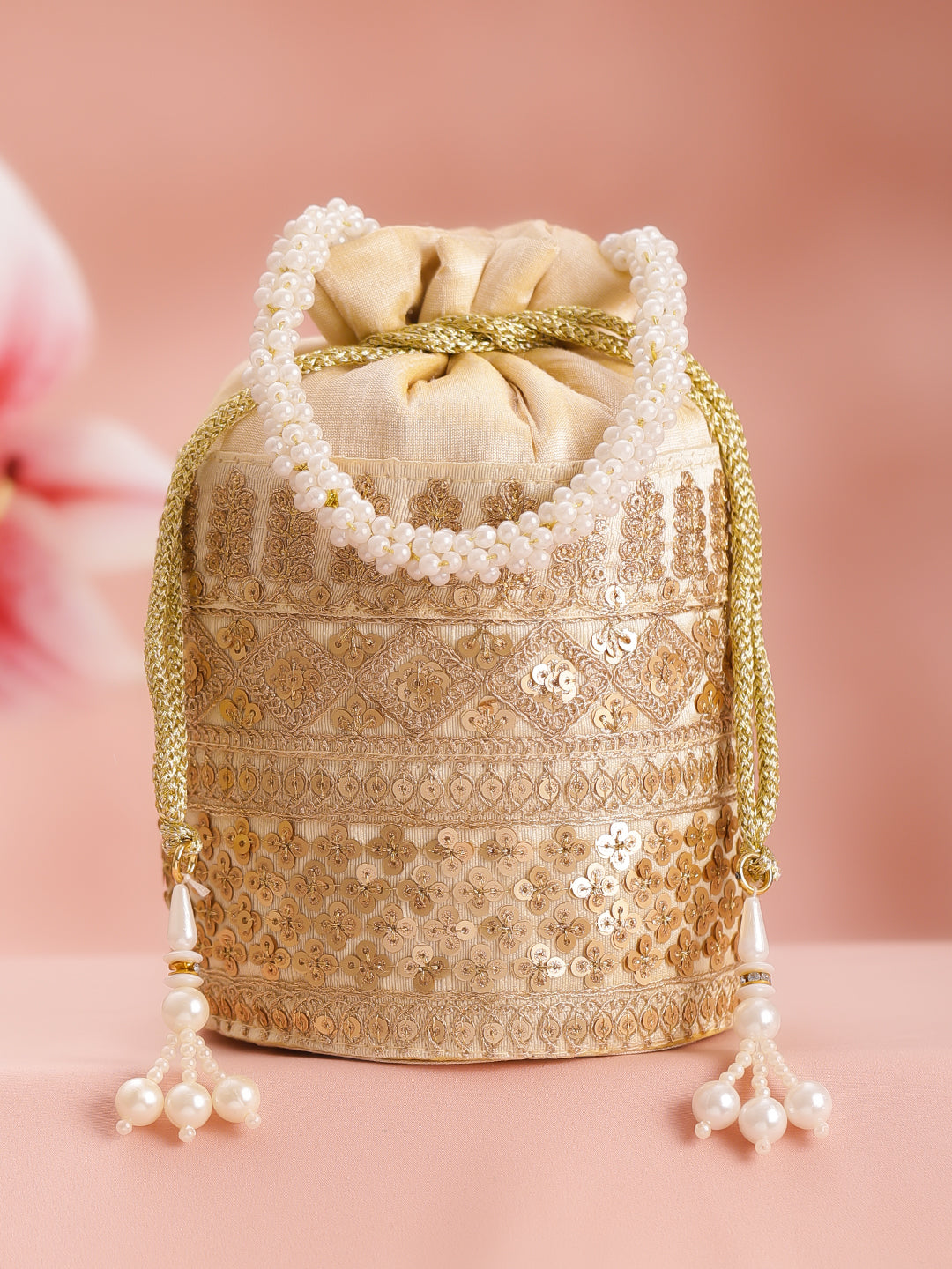 Festive Gold Embroidered Potli Bag フリーサイズ