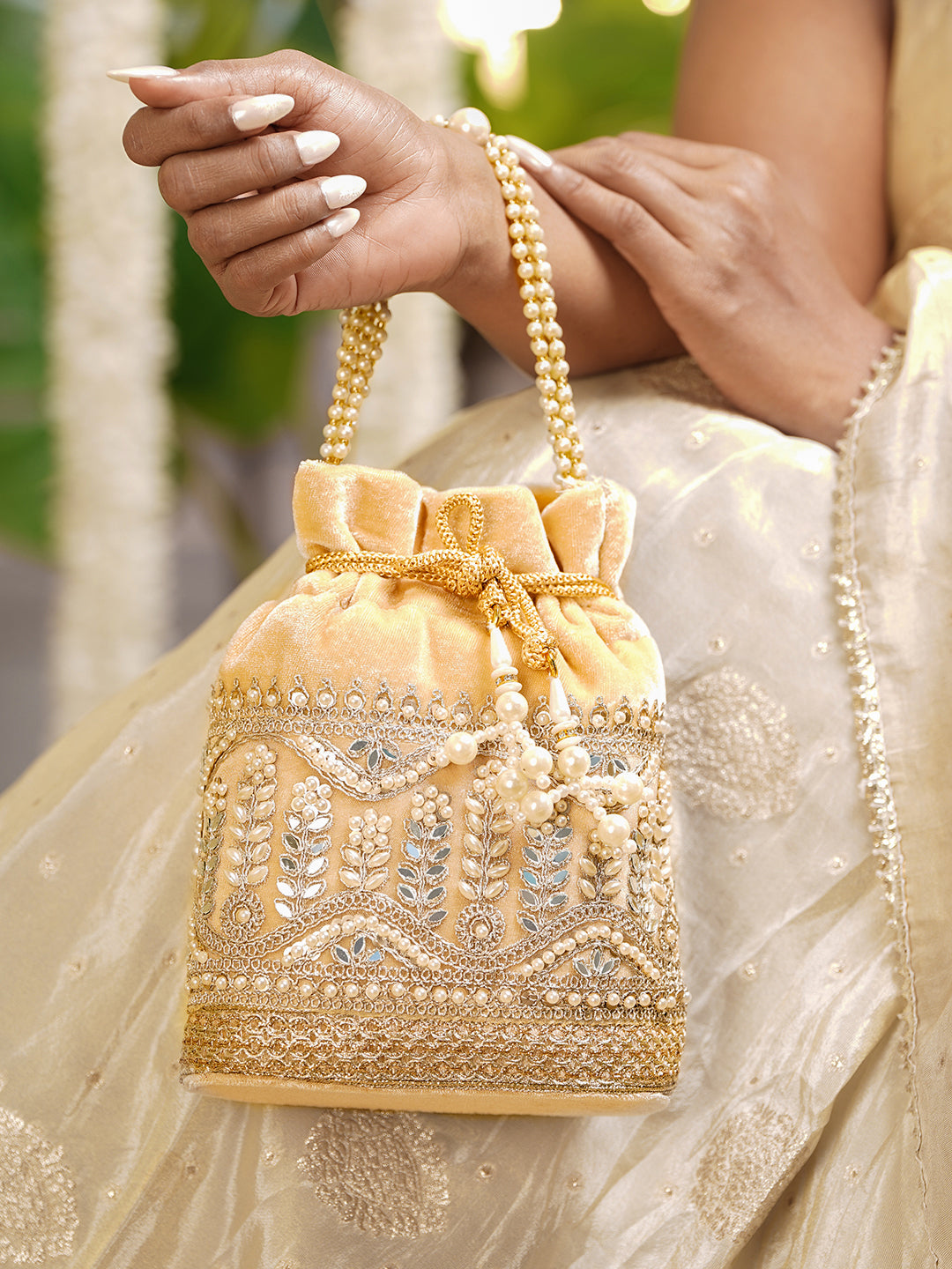 Bridal Champagne Velvet Potli Bag フリーサイズ