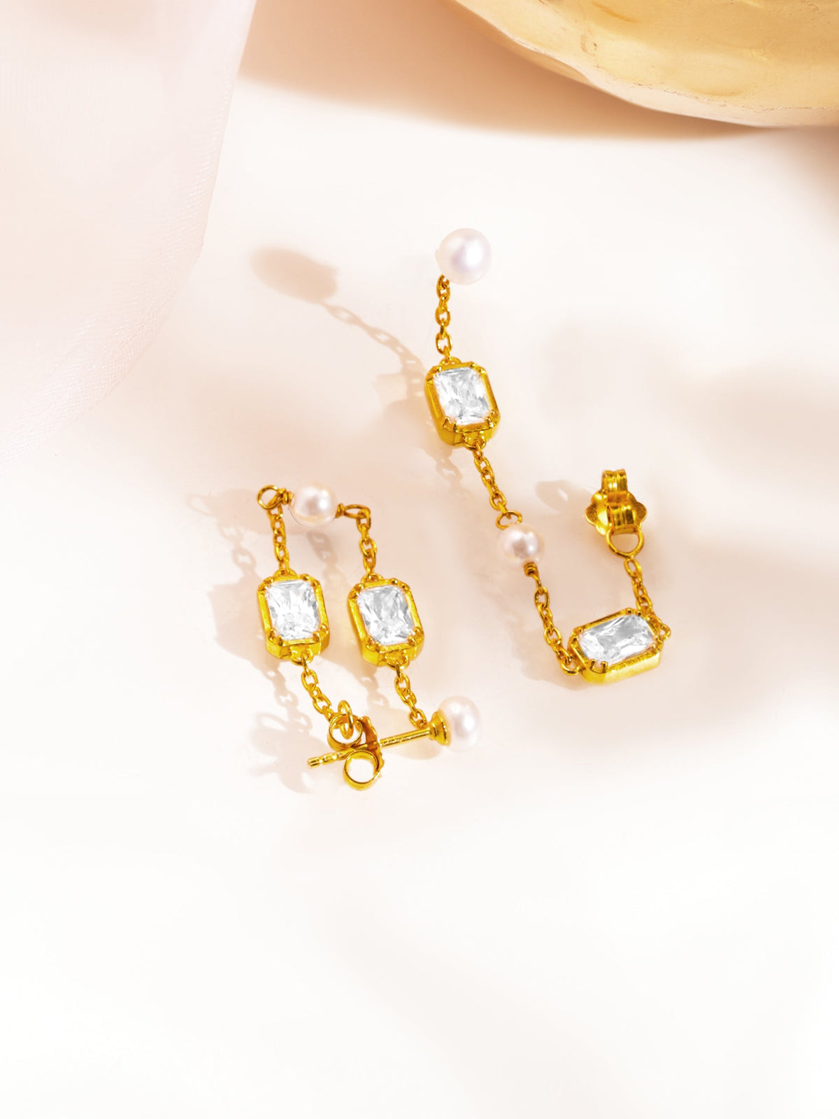 925 Fine Silver Baguette Crystal Pearl Dangler Earrings Length-3.5 cm : Width-0.5 cm