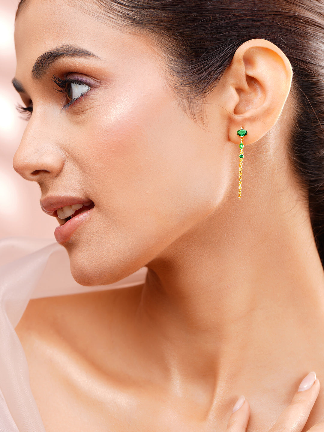 925 Fine Silver Emerald Crystal Chain Drop Earrings Length-4 cm : Width-0.5 cm