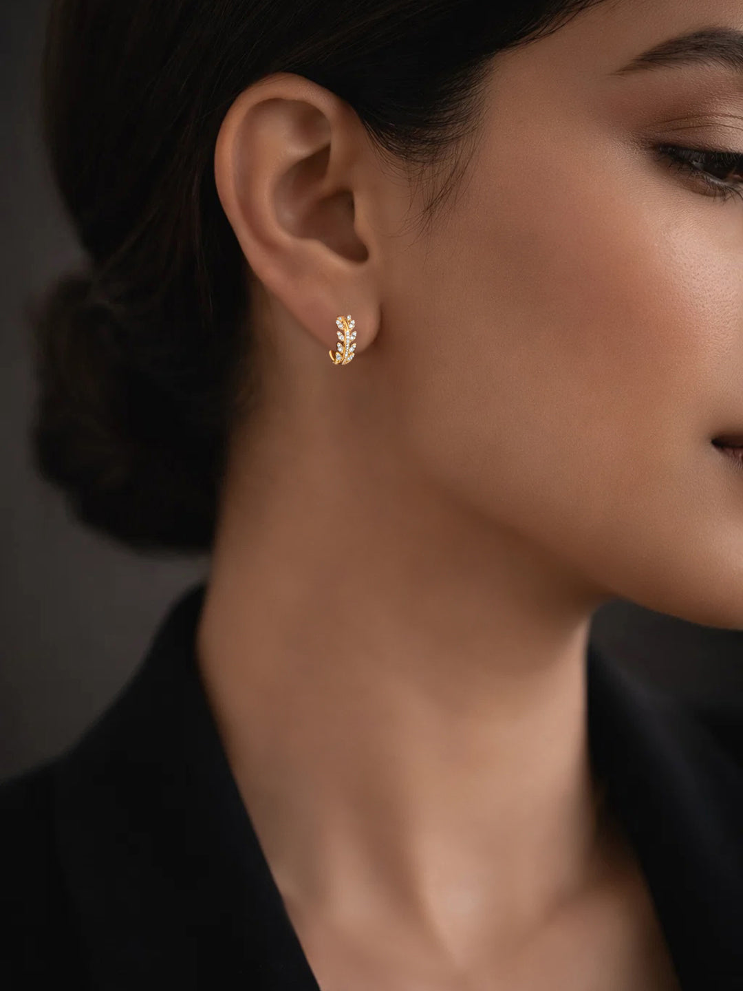 925 Fine Silver Crystal Leaf Minimal Hoop Earrings Length-1.3 cm : Width-0.4 cm
