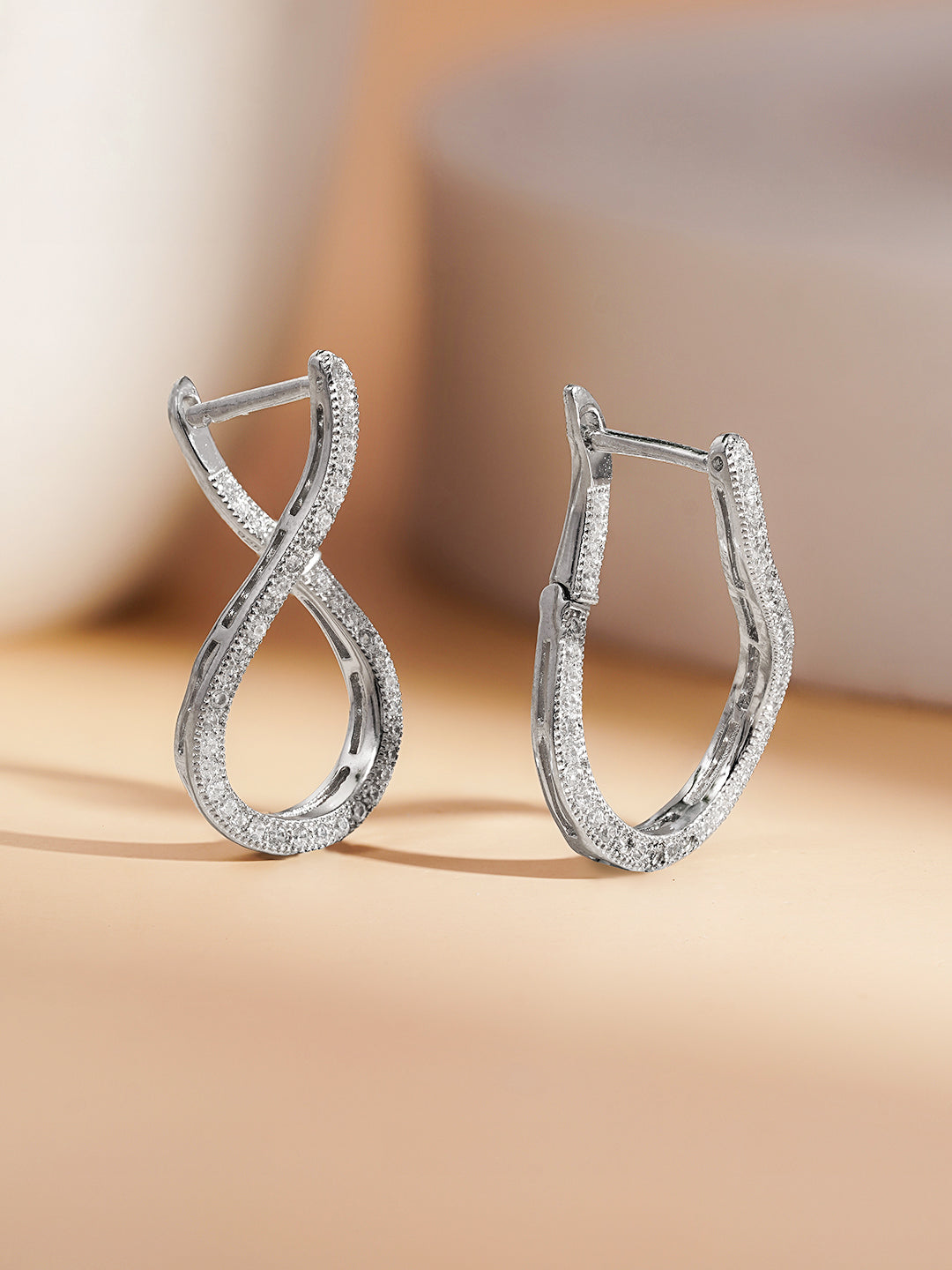 925 Silver Teardrop Crystal Stud Earrings フリーサイズ