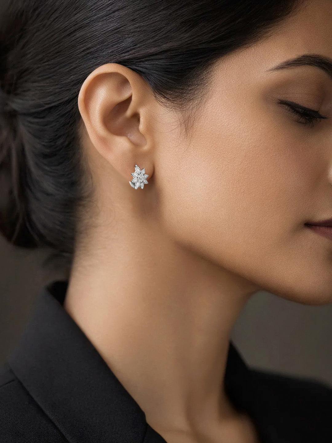 925 Fine Silver Zirconia Floral Stud Earrings Length-1 cm : Width-1 cm