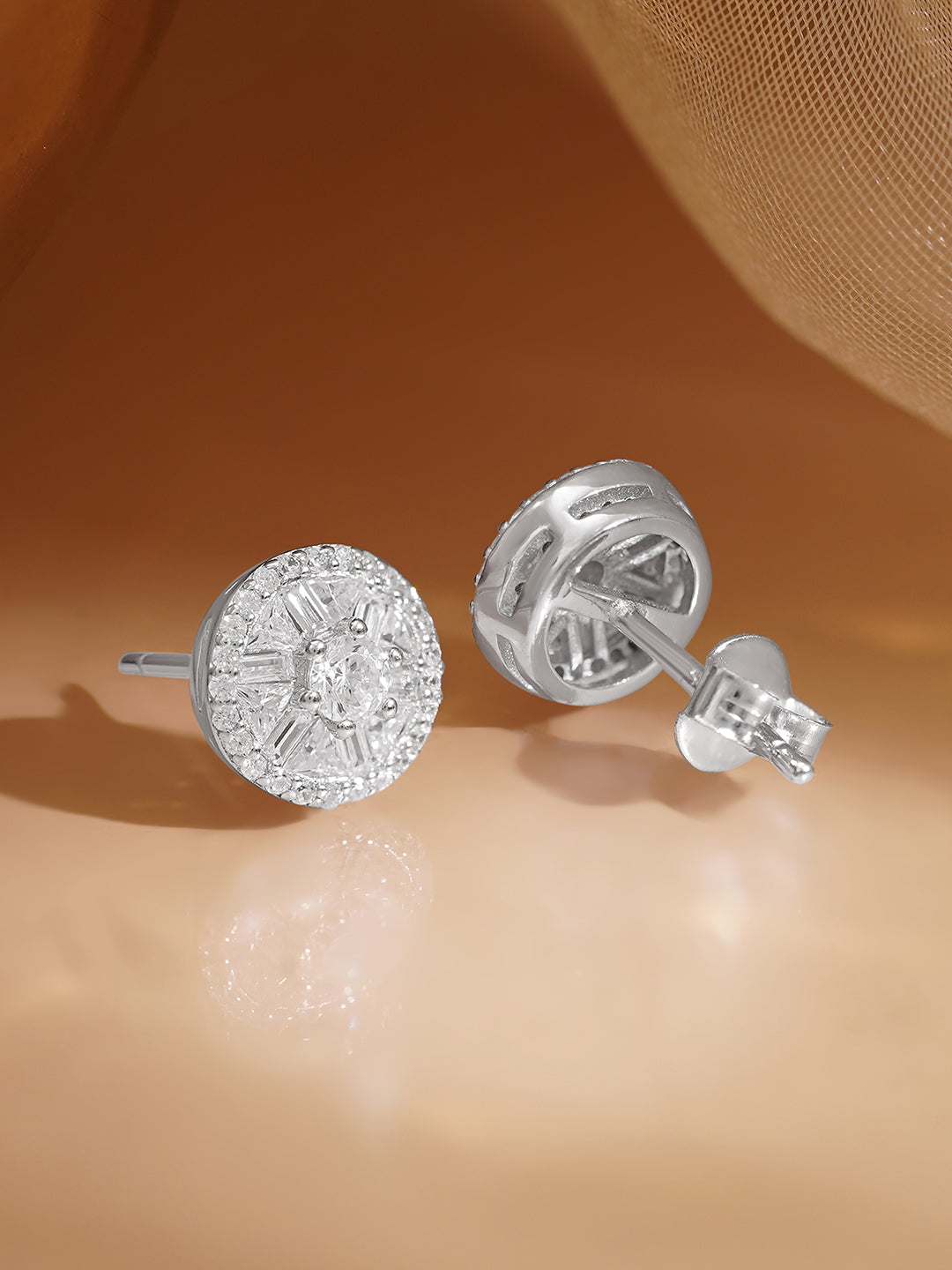 925 Fine Silver Round Diamond Stud Earrings Length-0.8 cm : Width-0.8 cm