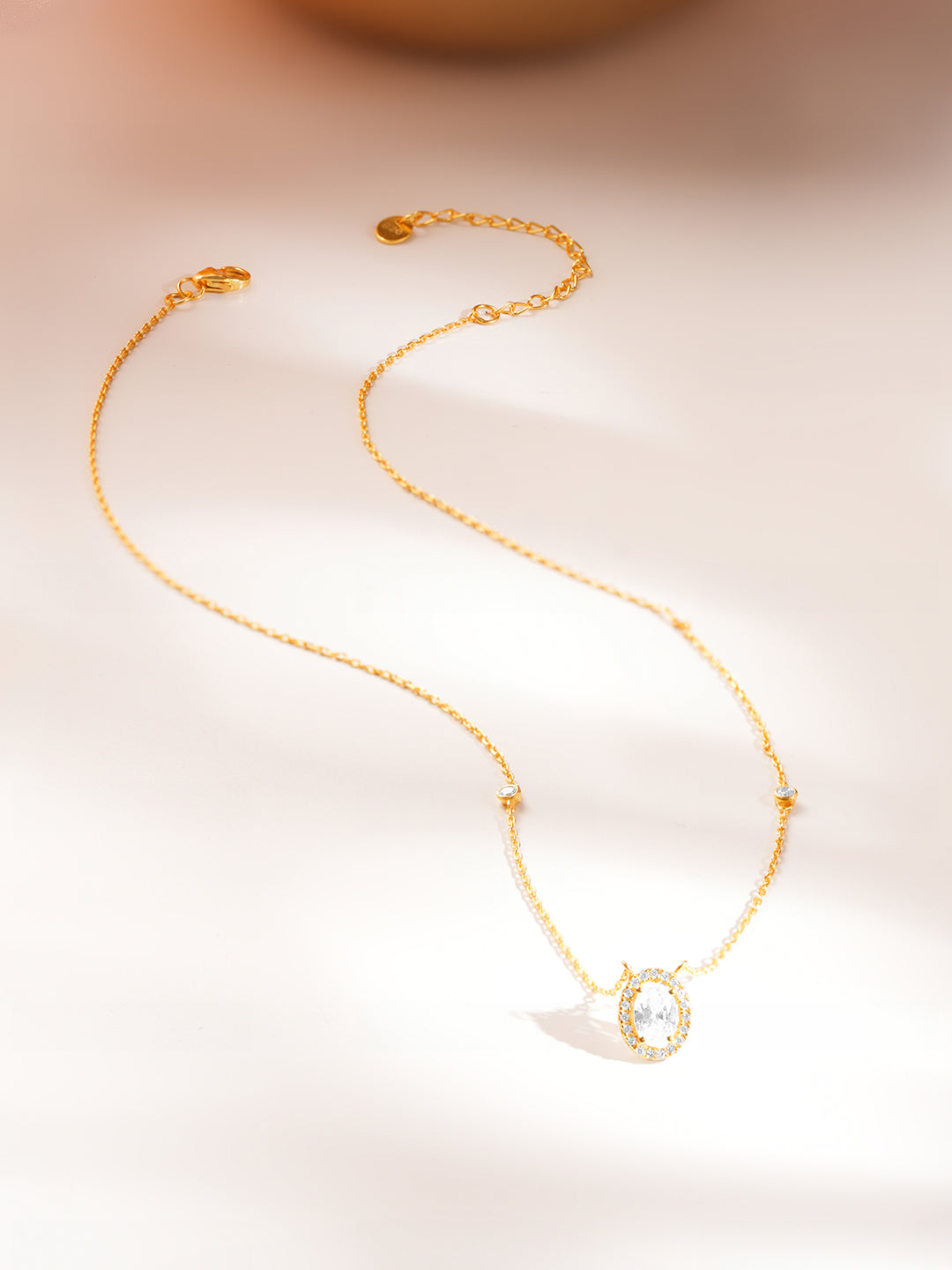925 Fine Silver Glitter Diamond Pendant Necklace Length-21 cm : Width-1 cm