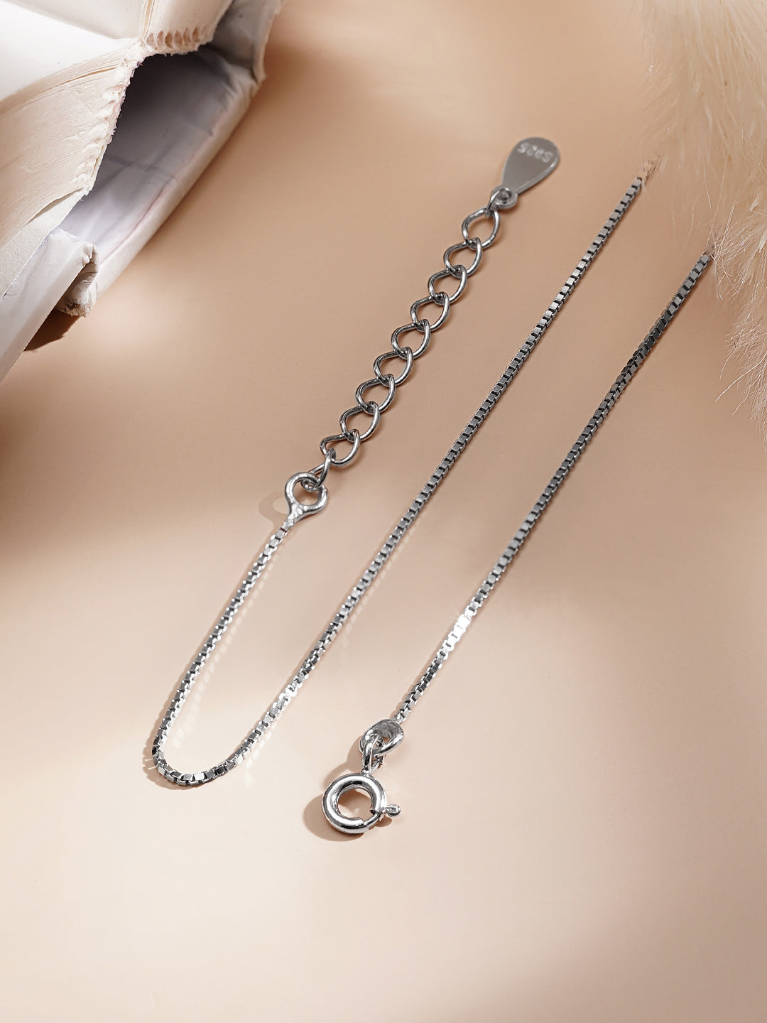 925 Fine Silver Classic Diamond Pendant Necklace Length-22 cm : Width-0.8 cm