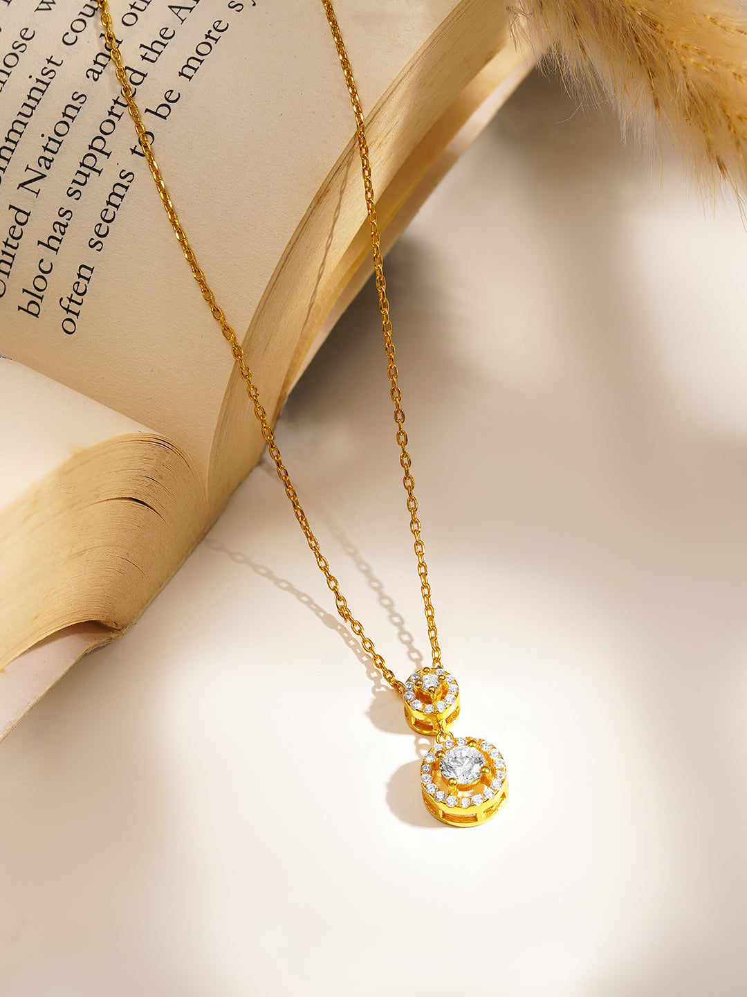 925 Fine Silver Double Halo Diamond Pendant Necklace Length-20 cm : Width-1 cm