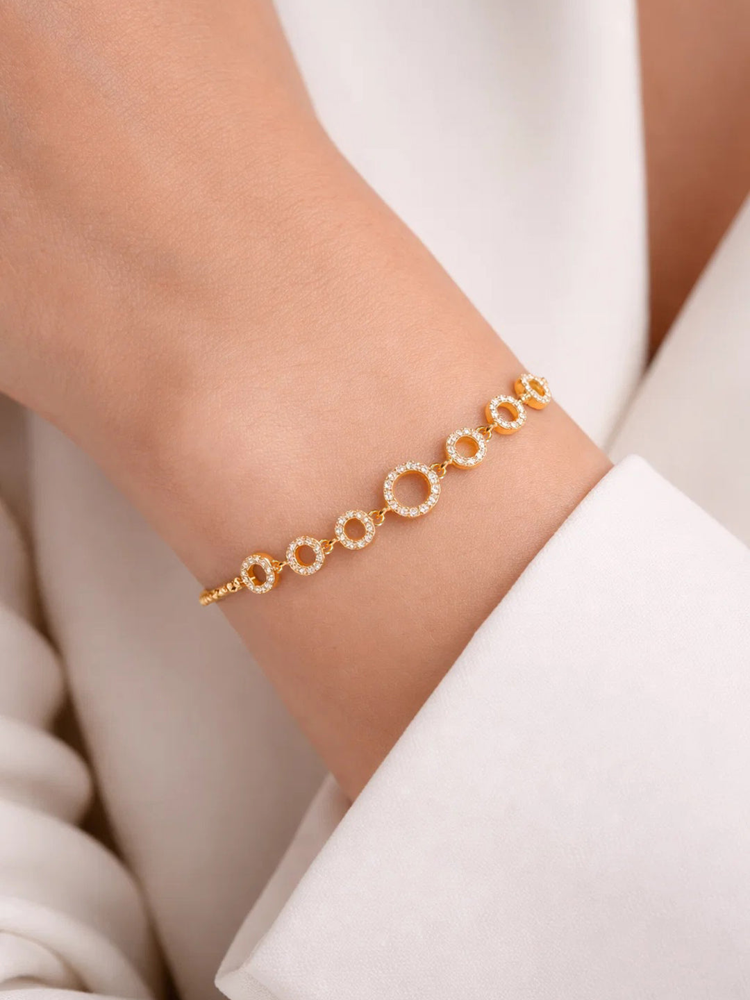 925 Fine Silver Sparkling Zirconia Adjustable Bracelet Length-18 cm : Width-1 cm