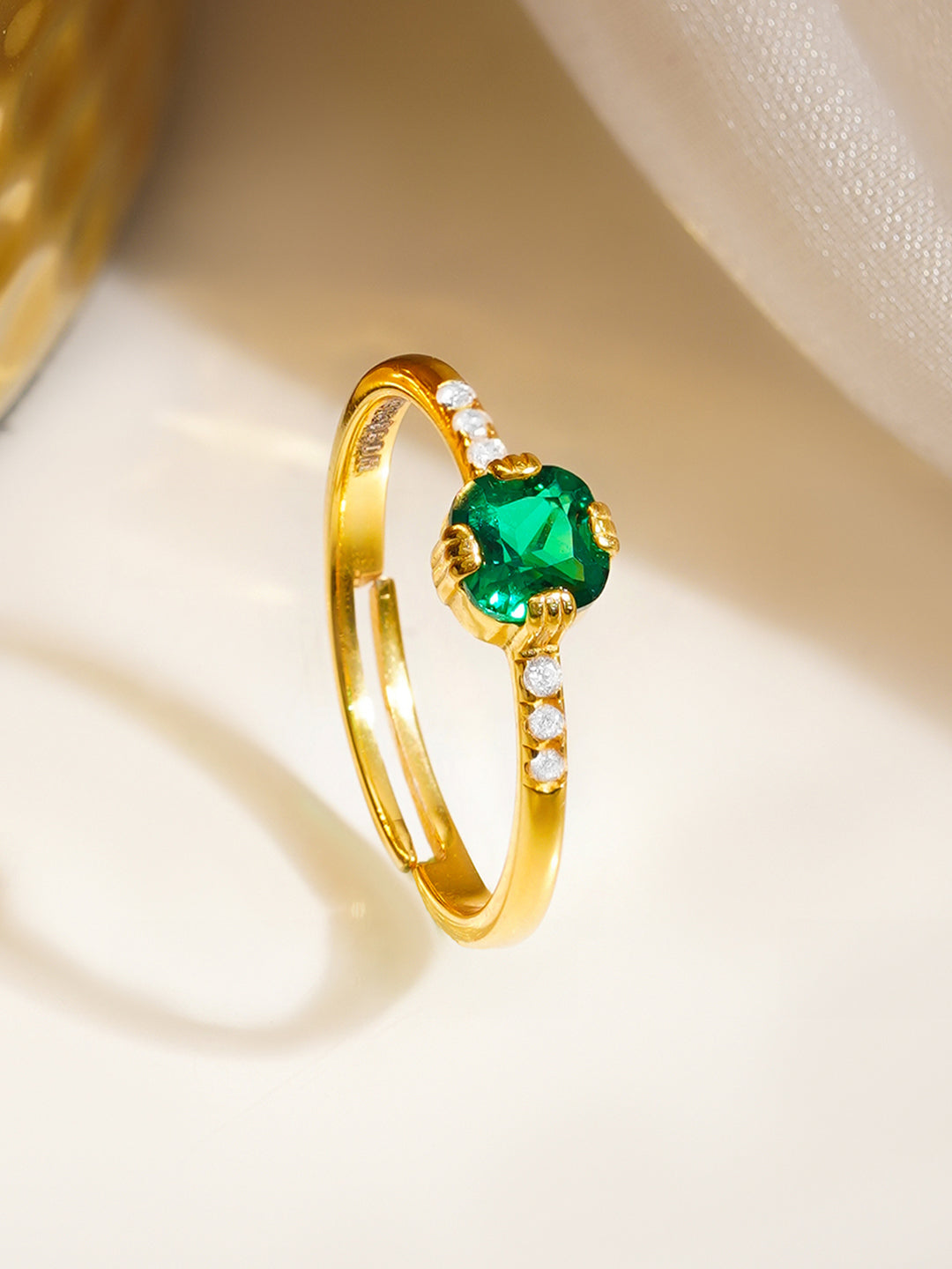 925 Fine  Silver Emerald Charm Ring フリーサイズ