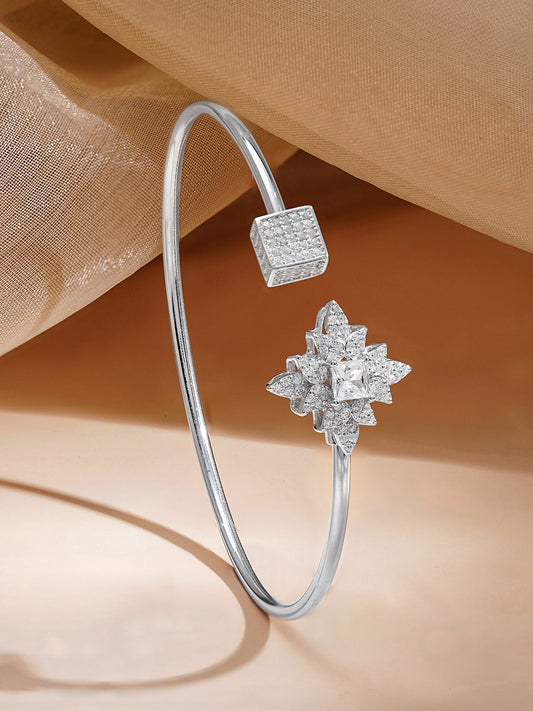 925 Fine Silver Crystal Bloom Bracelet Length-2.6 cm  : Width-1.5 cm