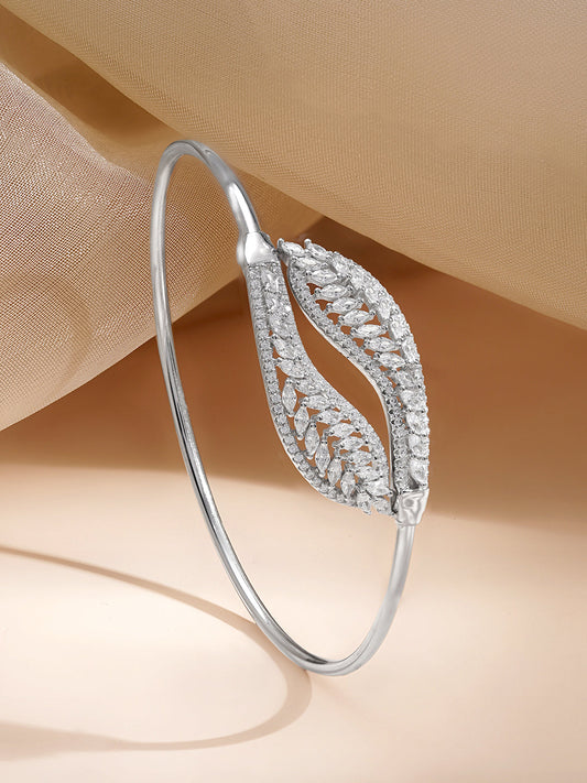 925 Fine Silver Nature Crystal Leaf Bracelet Length-2.6 cm : Width-2 cm