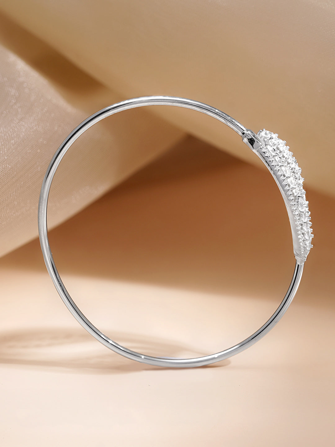 925 Fine Silver Nature Crystal Leaf Bracelet Length-2.6 cm : Width-2 cm