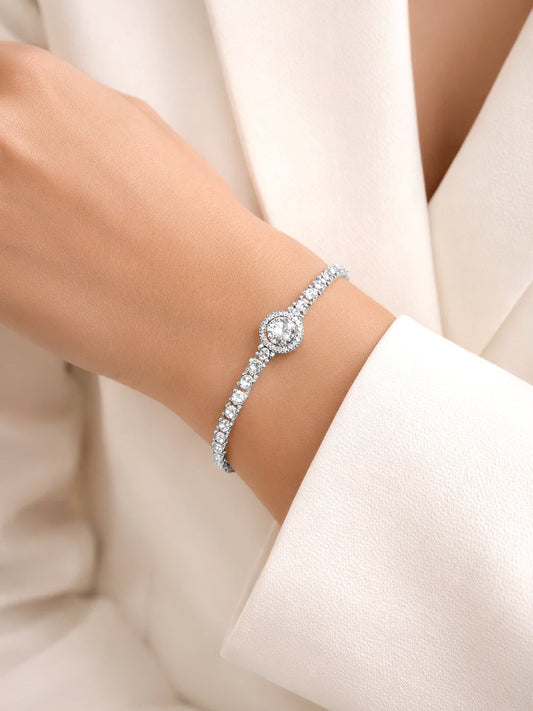 925 Fine Silver Solitaire Glow Bracelet Length-18 cm : Width-1 cm