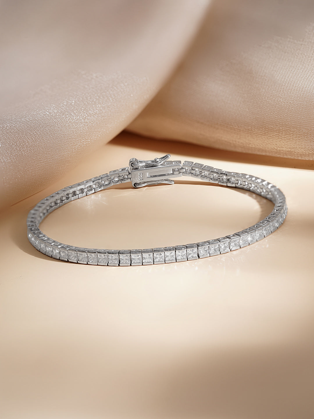 925 Fine Silver Classic Tennis Bracelet Length-18 cm : Width-0.3 cm