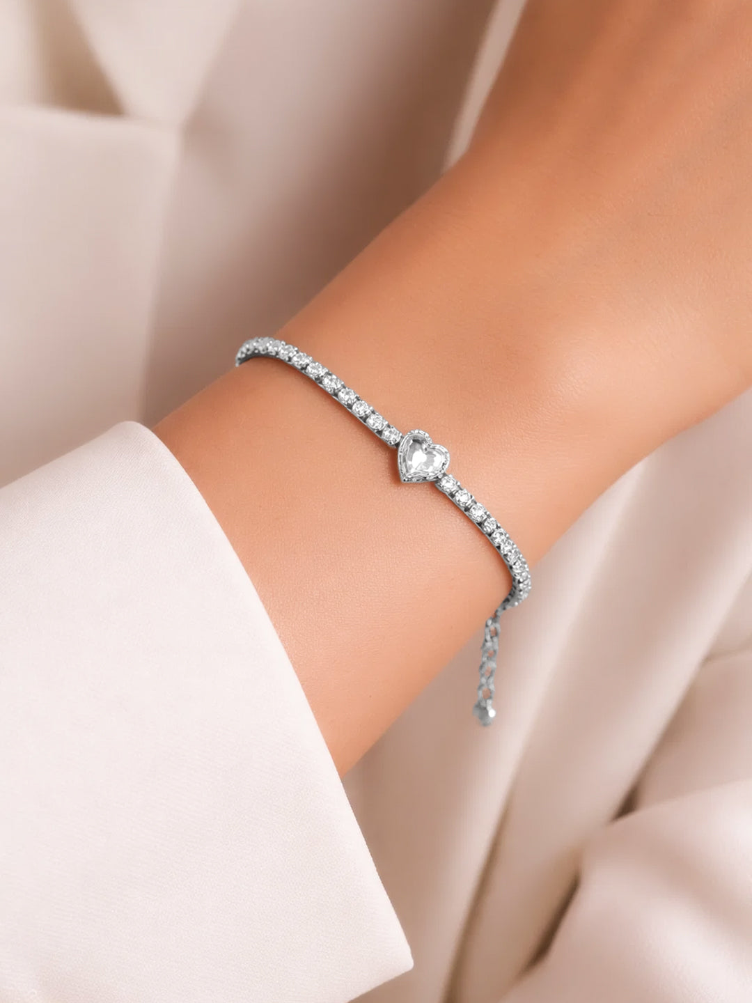 925 Fine Silver Heart Crystal Tennis Bracelet Length-17 cm : Width-0.6 cm