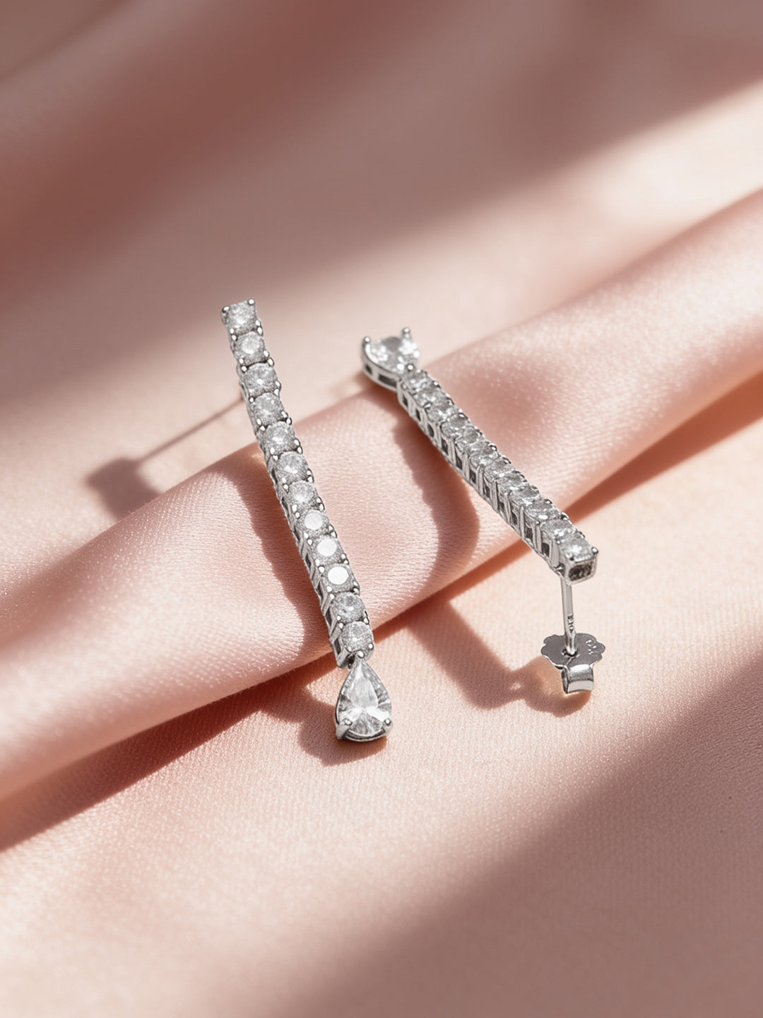 925 Fine Silver Rhodium Plated Dangler Earrings フリーサイズ